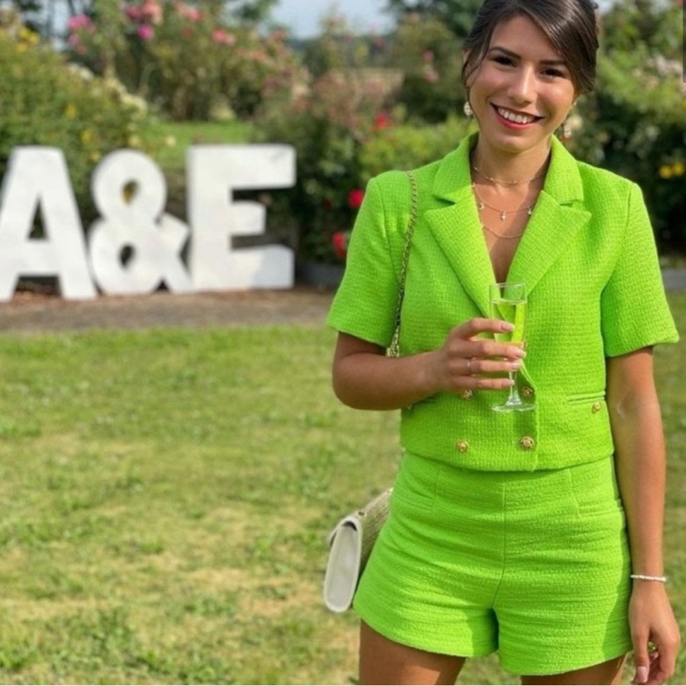 Zara textured neon lime green high waisted shorts size Medium M